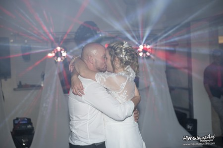 Photographe mariage au village du Remoulin à Nostang