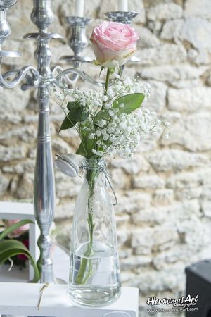 Le mariage de Floriane et Adrien à Ploneis et célébré à la ferme de Trézulien à Douarnenez